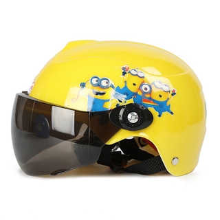 ภาพขนาดย่อของภาพหน้าปกสินค้าหมวกกันน็อคเด็ก รูปแบบการ์ตูน หมวกกันน็อคเด็ก(Kitty/Doraemon/Minions)ระบายอากาศได้ดี Motorcycle Children'S Helmet Cute จากร้าน 26wxsqabxs บน Shopee ภาพที่ 3