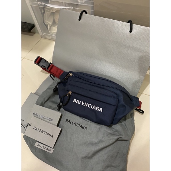 Balenciaga small Wheel belt bag Size small Shopee Thailand