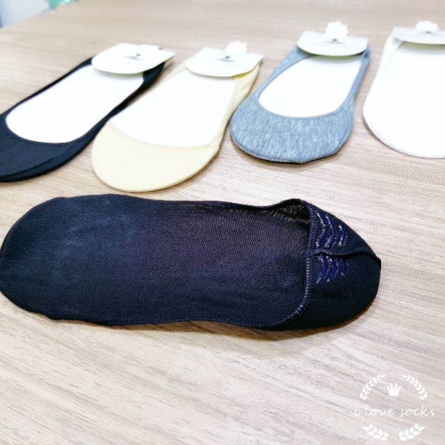 ภาพสินค้าถุงเท้าคัทชู ส่งจากไทย ถุงเท้าคัชชู ถุงเท้าข้อสั้น ถุงเท้าผู้หญิง ถุงเท้าข้อซ่อน ถุงเท้าคัตชู ถุงเท้าเกาหลี คู่10บาท จากร้าน dong0004 บน Shopee ภาพที่ 3