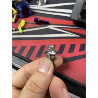 ภาพหน้าปกสินค้าแหวนรองน็อตเลส แหวนรองน็อตสแตนเลส มีบ่างานสวยcnc ใช้รองน็อตรูในขนาด6มิล น็อตเบอร์10 m6 ราคาตัวละ ที่เกี่ยวข้อง