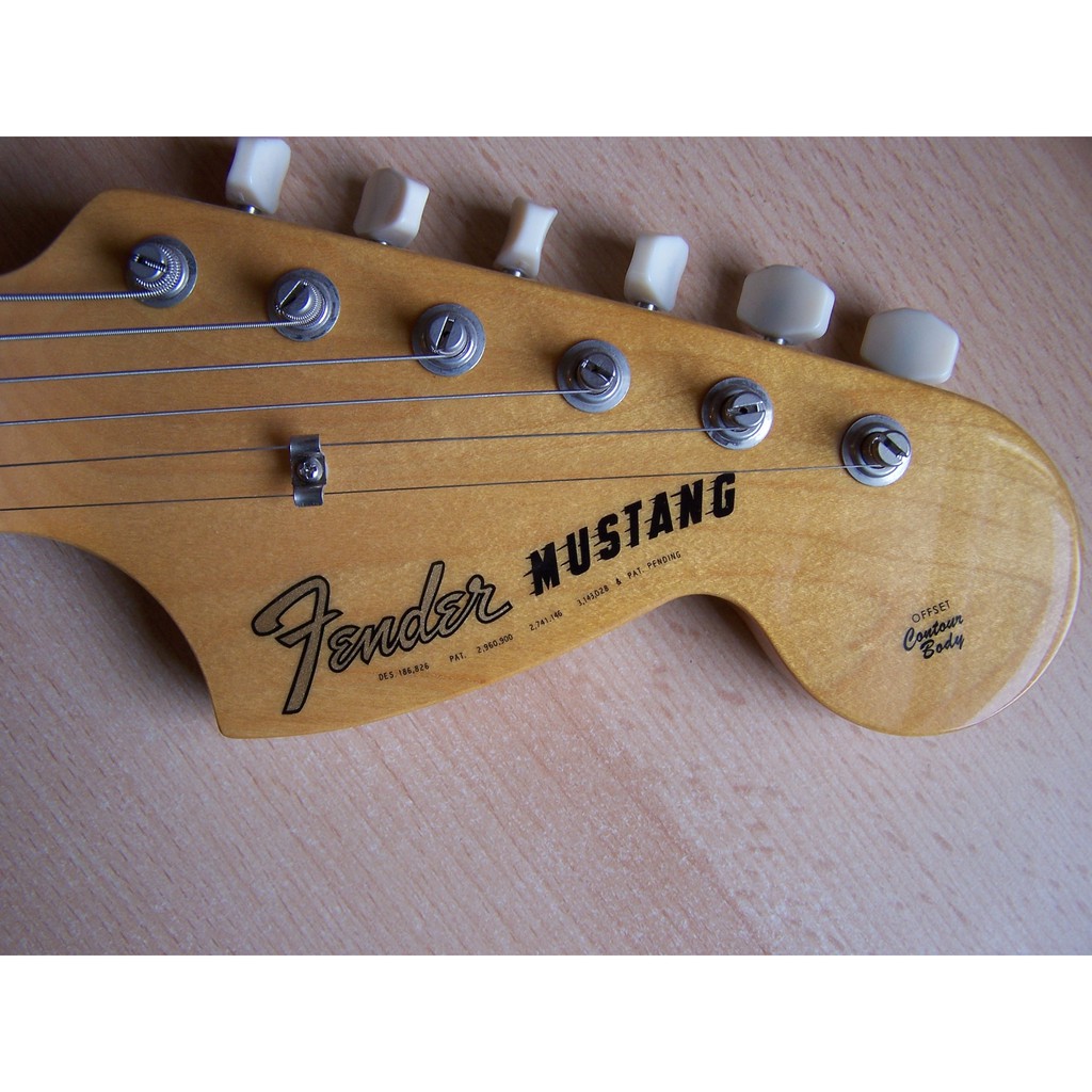 โลโก้หัวกีตาร์-fender-mustang