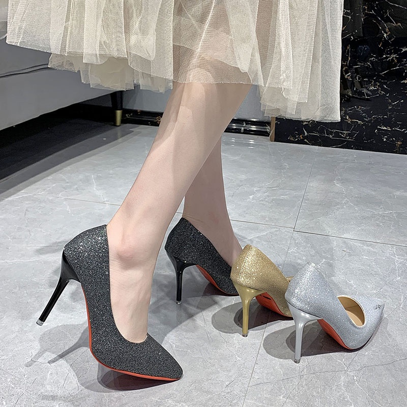 ภาพหน้าปกสินค้ารองเท้า รองเท้าส้นสูง ไซส์ใหญ่  รองเท้าส้นเข็ม รองเท้าส้นสูงแฟชั่นผู้หญิง สูง 7 ซม. และ 10 ซม.