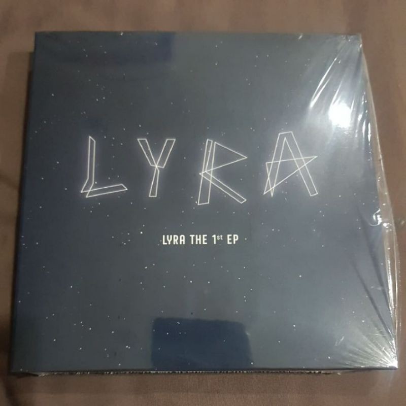 CD Lyra ซิงเกิลแรก แกะแล้ว ไม่มีรูปสุ่ม | Shopee Thailand