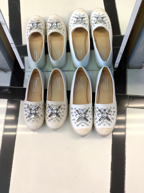 รองเท้าลำลอง-สันแบนsize-42-44-diamond-blink-blink-by-cheeryfull-รองเท้าไซส์ใหญ่-รองเท้าคัทชูผู้หญิง-ประดับปอถัก