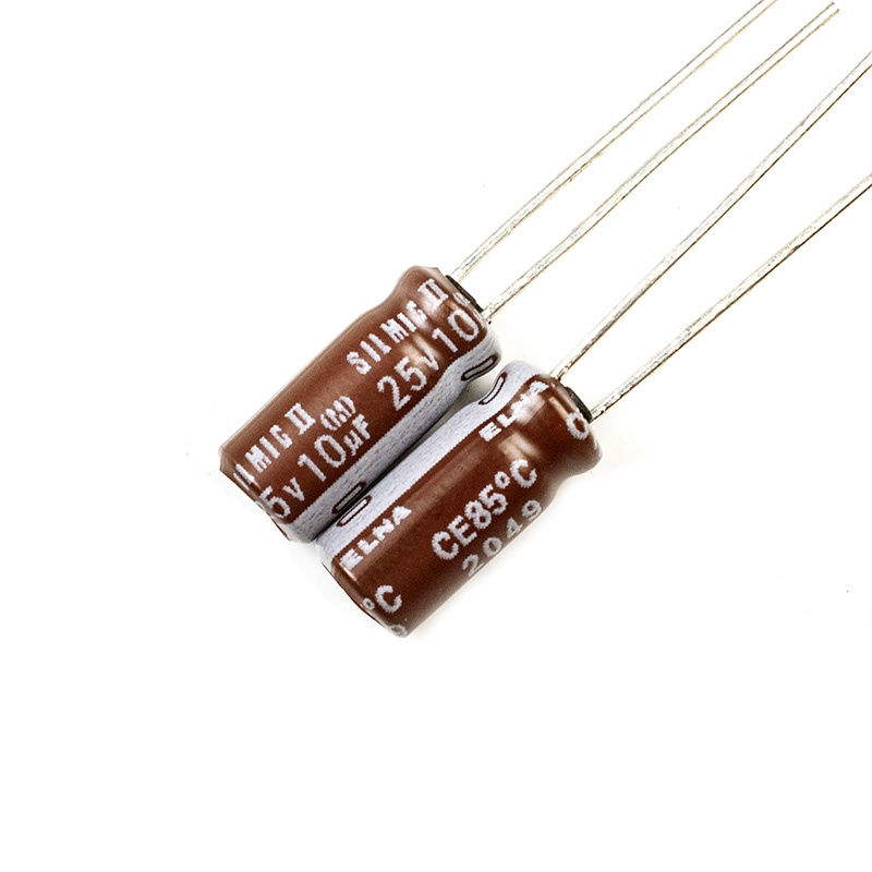 20pz Condensatore elettrolitico ELNA SILMIC II serie 22uF/25V 85°C