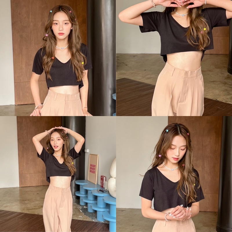 vivie-crop-top-bemychic-เสื้อครอปคอวี-หน้าสั้นหลังยาว-basic-v-crop-top-ครอปท็อป