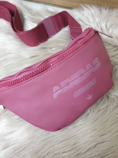 adidas-waist-bag-กระเป๋าคาดอก-คาดเอว