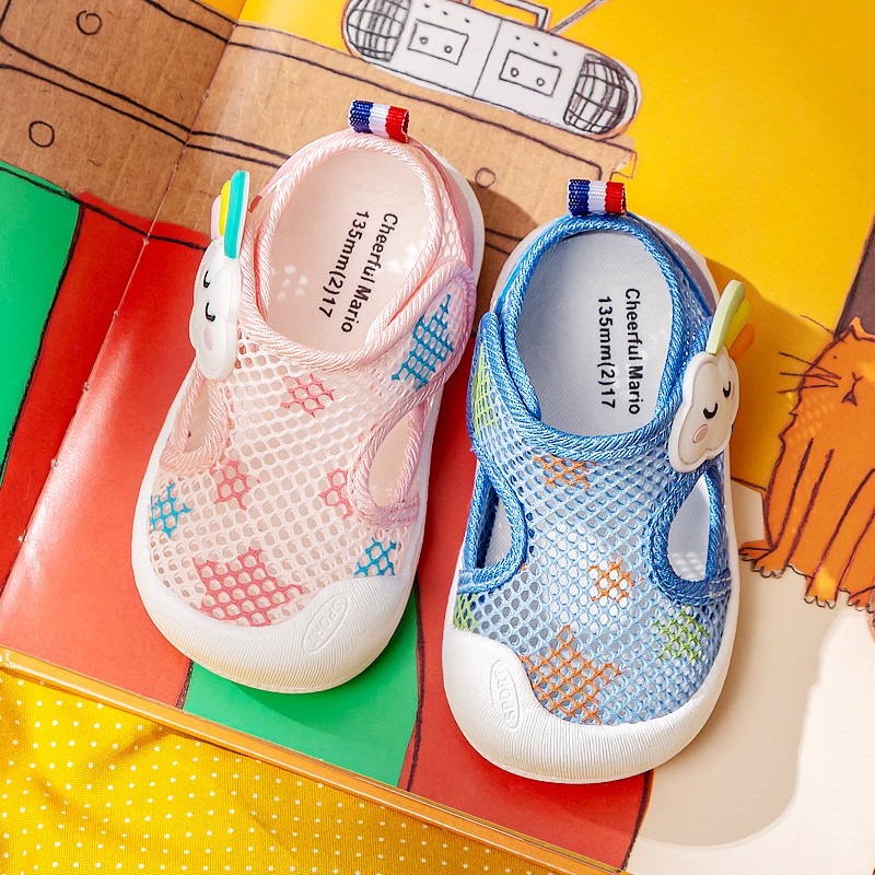 Cheerful Mario 12-15ซม รอบเท้าเด็ก น่ารัก พิมพ์รูปดาวห้าแฉก รองเท้าแตะเด็กหัดเดิน ระบายอากาศ บาง รองเท้ารัดส้นเด็กเล็ก