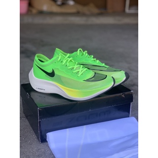 ภาพขนาดย่อของภาพหน้าปกสินค้ารองเท้า Zoomx Vaporfly Next% รองเท้าผ้าใบวิ่ง ‍ ️ จากร้าน townshoes บน Shopee