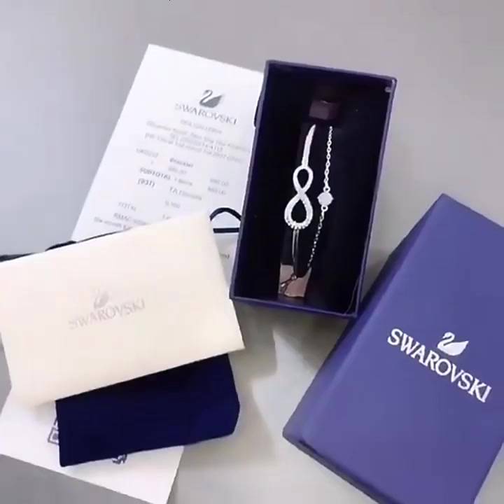 swarovski-กำไล-swarovski-infinity-bracelet-ของแท้-100-swarovski-กำไลข้อมือ-สวารอฟส-ของขวัญสำหรับคนพิเศษ-สร้อยข้อมือสตร