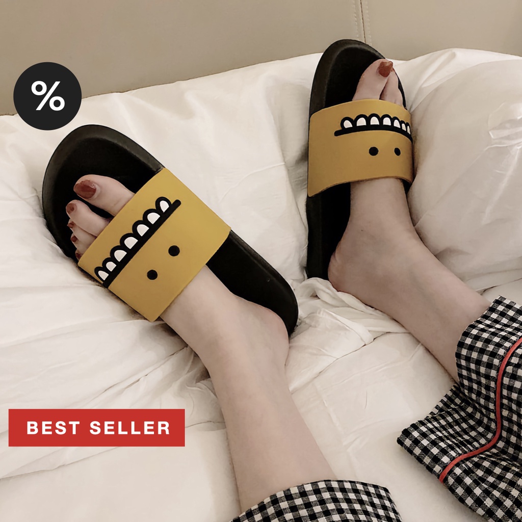 ภาพหน้าปกสินค้า%Selected สวมมอนสเตอร์ MONSTER รองเท้าผู้หญิง รองเท้าแตะ น่ารักไม่เหมือนใคร ไม่มีไม่ได้แล้ว