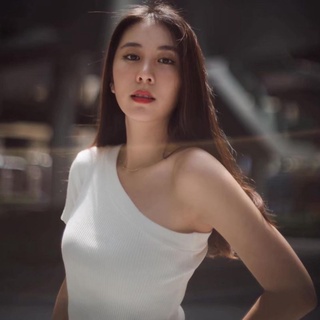 ภาพขนาดย่อของภาพหน้าปกสินค้าHR030 one shoulder knit top จากร้าน hoorayy.bkk บน Shopee ภาพที่ 5