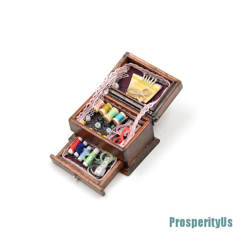 ภาพหน้าปกสินค้า(Prosperityus) ชุดกล่องเข็มเย็บผ้า ขนาดเล็ก สไตล์วินเทจ สําหรับบ้านตุ๊กตา 1:12 จากร้าน prosperityus.th บน Shopee