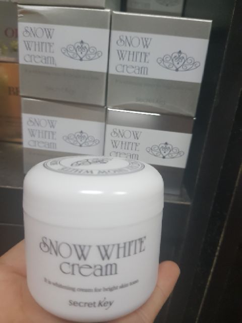 snow-white-cream