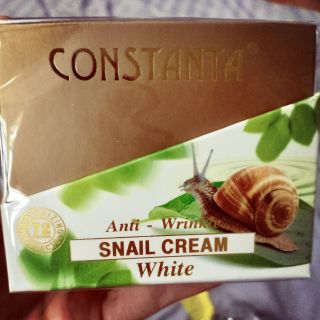 Snail Cream ครีมหน้าขาวใสไร้ริ้วรอยจาก Constanta