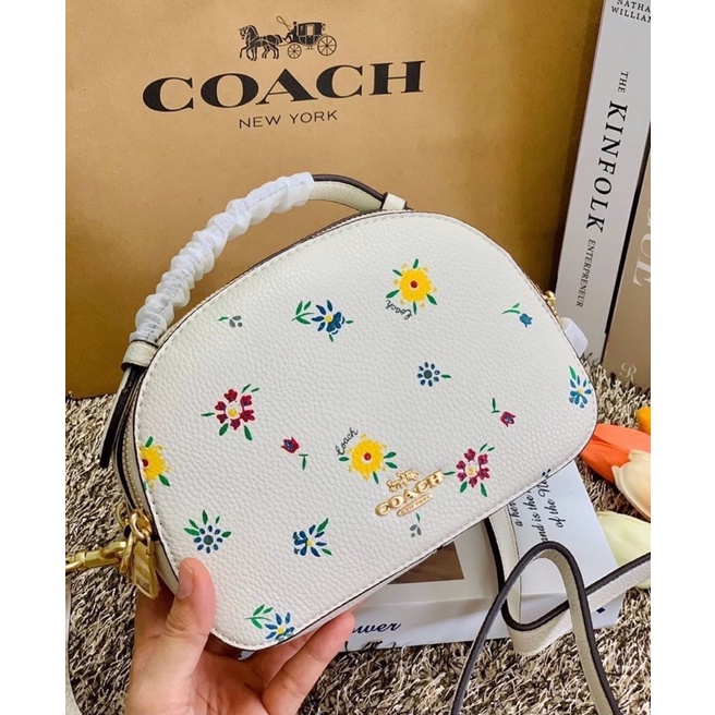 new-รุ่นใหม่ล่าสุด-สวยก่อนใครที่นี่ค่ะ-coach-c4252-serena-satchel-with-wild-meadow-print