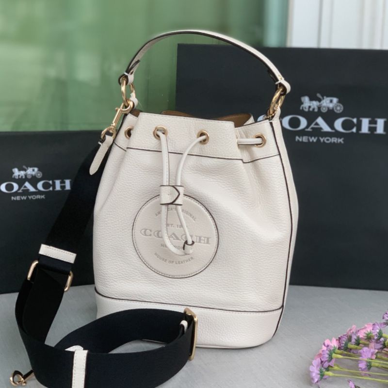 สด-ผ่อน-กระเป๋าสะพาย-สีขาว-coach-c4100-dempsey-drawstring-bucket-bag