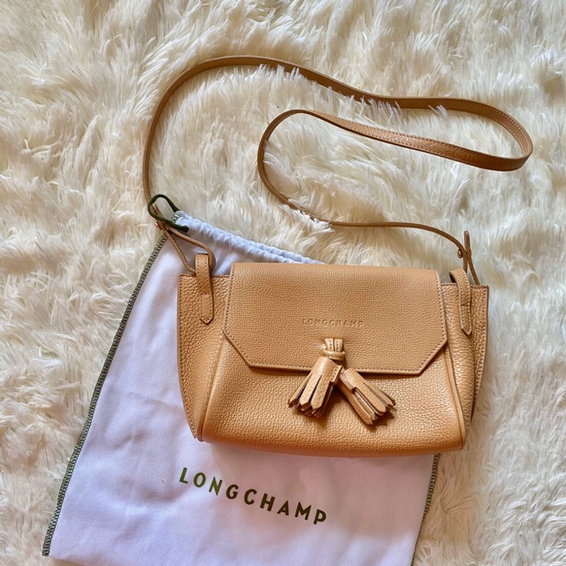Penelope clearance crossbody longchamp