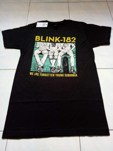 2020-t-shirt-blink-182-เสื้อวงมือ1ของแท้100-เสื้อเท่ๆจากวงพังค์สเก็ตในตำนานอย่างblink-182ราชาเพลงพังค์ป็อป