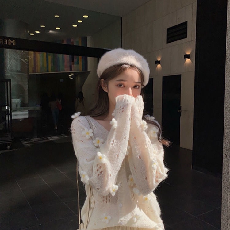 เสื้อไหมพรมสุทธิสีแดงขนาดเล็กสดสีขาวเสื้อสเวตเตอร์ถักดอกไม้กลวงถักเสื้อกันหนาวดอกไม้สีเหลืองขนาดเล็กเสื้อสเวตเตอร์ถักหญิ