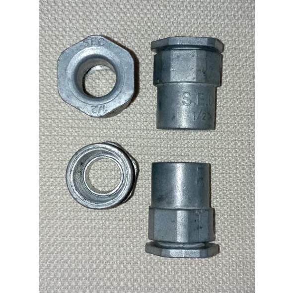 (แพ็คละ 4 ตัว)ราคาพิเศษ💥SEC HUB Connector ข้อต่อเกลียวใน IMC 1/2 ...