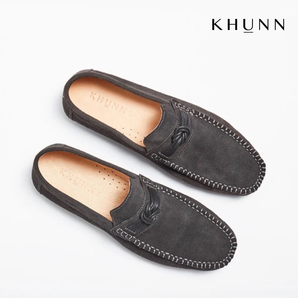 ภาพหน้าปกสินค้าKHUNN (คุณณ์) รองเท้า รุ่น Sparrow สี Dark Grey จากร้าน khunnofficial บน Shopee