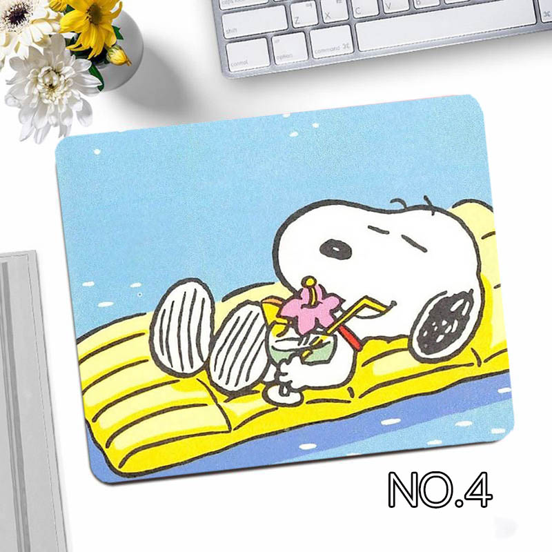 ภาพสินค้าแผ่นรองเมาส์พิมพ์ลายการ์ตูน Snoopy ป้องกันการลื่นสําหรับคอมพิวเตอร์ จากร้าน haohao1.th บน Shopee ภาพที่ 4