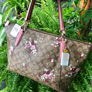 Coach AVA LOGO TOTE WITH FLORAL BUNDLE