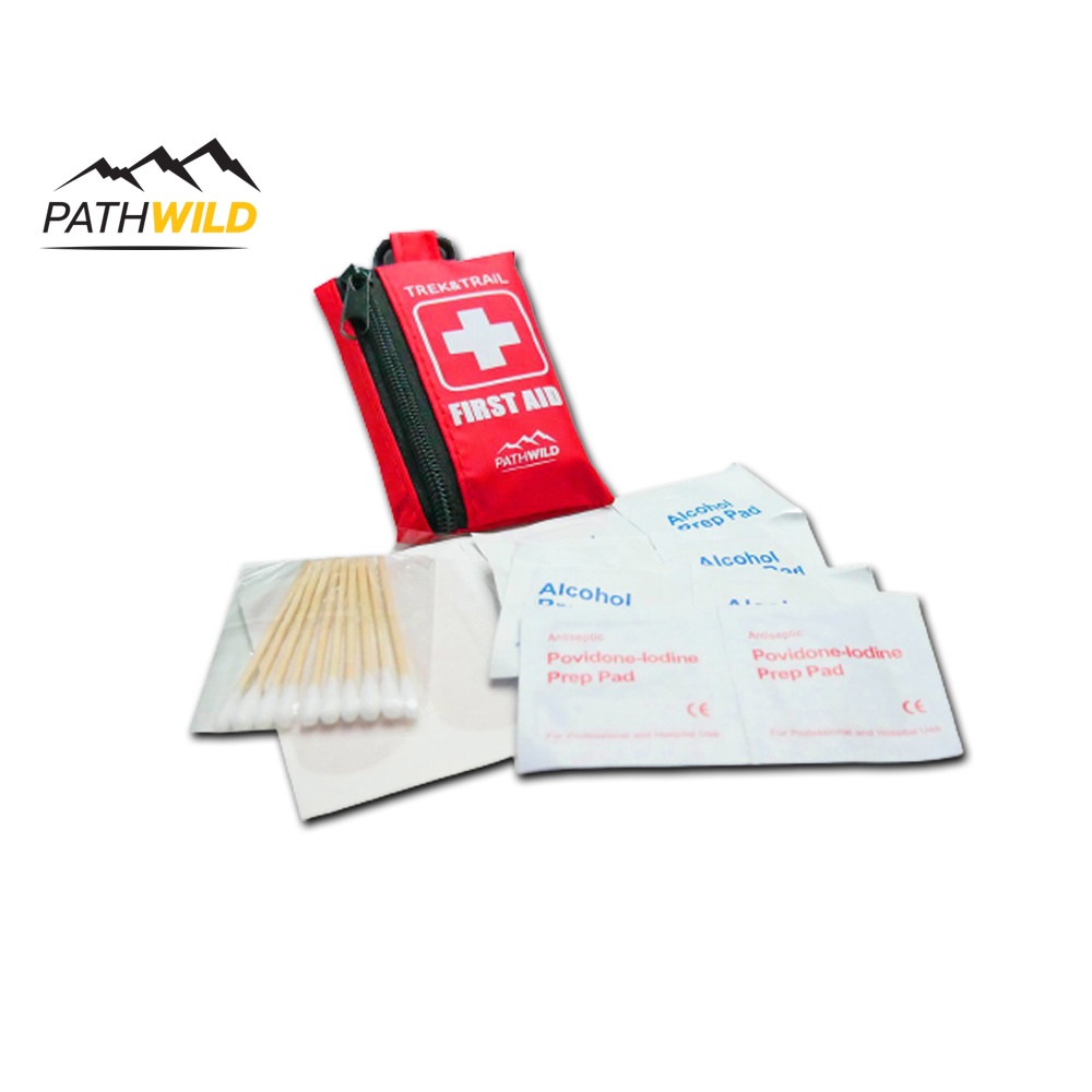 ภาพหน้าปกสินค้าPATHWILD FIRST AID KIT ชุดอุปกรณ์ทำแผลฉุกเฉิน