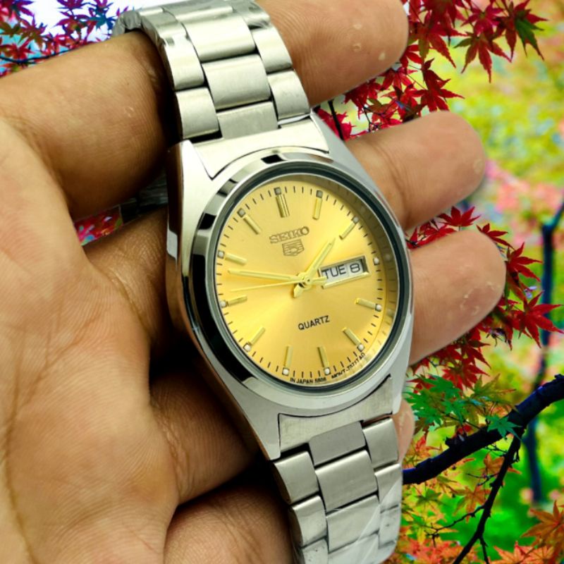 seiko-5-รุ่น-7009-นาฬิการะบบถ่านควอท