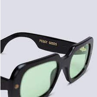 Pre order Peggy Goods แว่นตากันแดดรุ่น BLACK FRAME WITH GREEN LENS