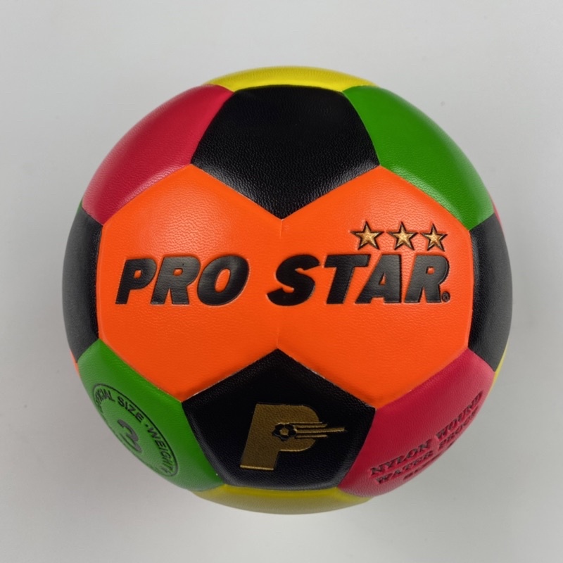 ภาพหน้าปกสินค้า(ผลิตโดยFBT) ลูกฟุตบอล PRO STAR Kick Off 2002 BW เบอร์ 3/4/5 จากร้าน intersport1995 บน Shopee