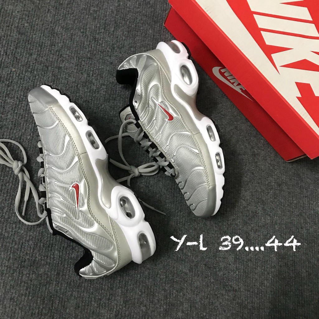 nike-air-vapormax-plus