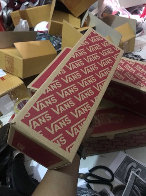 กล่องรองเท้าvans-กล่องเปล่า