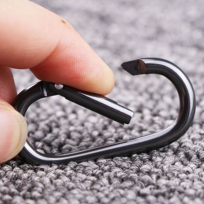 ภาพหน้าปกสินค้าห่วงเอนกประสงค์ O-Shape 5CM Carabiner Camping Equipment Backpack Buckle จากร้าน codylight บน Shopee