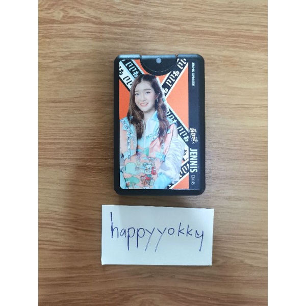 ภาพหน้าปกสินค้าBNK48 สเปรย์แอลกอฮอล ดีอ่ะ ชุด MV และชุด Profile จากร้าน happyyokky บน Shopee