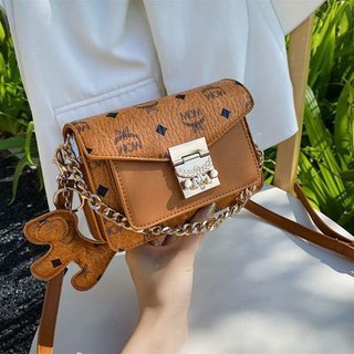 💚พร้อมส่ง💚 กระเป๋าสะพายข้าง New Style Fashion Trend Chain Messenger Bag High-End Leather Bag With Cute Pendant