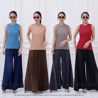 ชุดเซ็ตTwo-Tone Premuim  Pleated Set  ชุดเซ็ตพลีทสำหรับสาวๆที่ต้องการใส่ไปงาน หรือจะไปปาร์ตี้  เซ็ตนี้ต้องมีเลยนะคะ เพรา