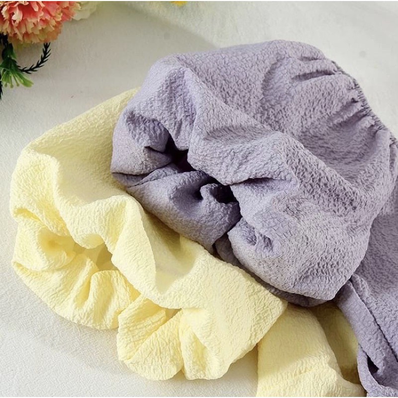 พร้อมส่งครอปแขนสั้นสีพื้นแขนพองๆ-ด้านหน้ามีโบว์เล็กๆน่ารัก