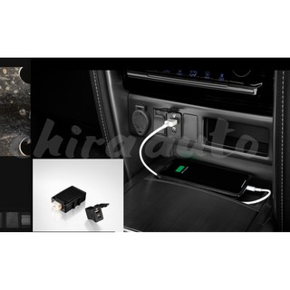 ที่ชาร์จภายในรถยนต์ (USB) Hilux Revo Prerunner, 4x4 &amp; Rocco (PC558-0K002) แท้ห้าง Chiraauto