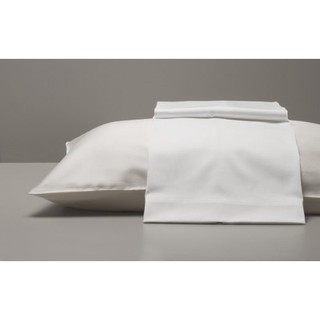 ภาพขนาดย่อของภาพหน้าปกสินค้าปลอกหมอนหนุน ปลอกหมอนโรงแรม สีขาว Cotton 100% 180 เส้น ลายเรียบ Pillow Case 20"x30"x6" จากร้าน hukshop1 บน Shopee
