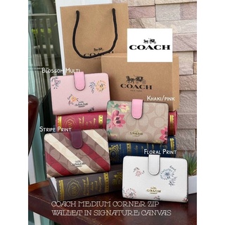 COACH MEDIUM CORNER ZIP WALLET IN SIGNATURE CANVAS