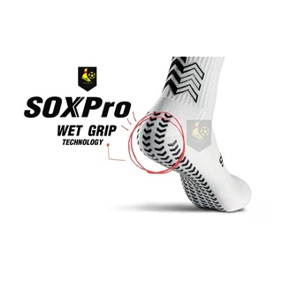 ภาพขนาดย่อของภาพหน้าปกสินค้าถุงเท้ากันลื่นนำเข้า SOXPro Football Socks จากร้าน faifaynitphalat บน Shopee
