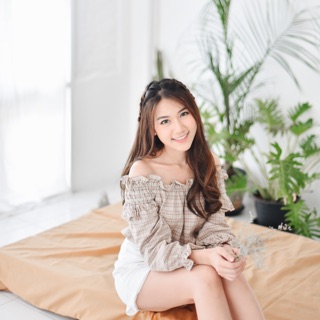 Belle off shoulder top