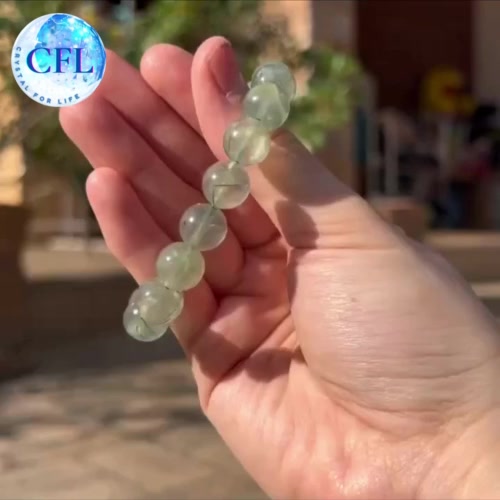 prehnite-tourmaline-rutilated-กำไลหินแท้พรีไนต์-ไหมทัวร์มาลีน-สีเขียว-ขนาดเม็ดหิน-10-11-5-มม-หินแห่งการทำนาย-ความรัก