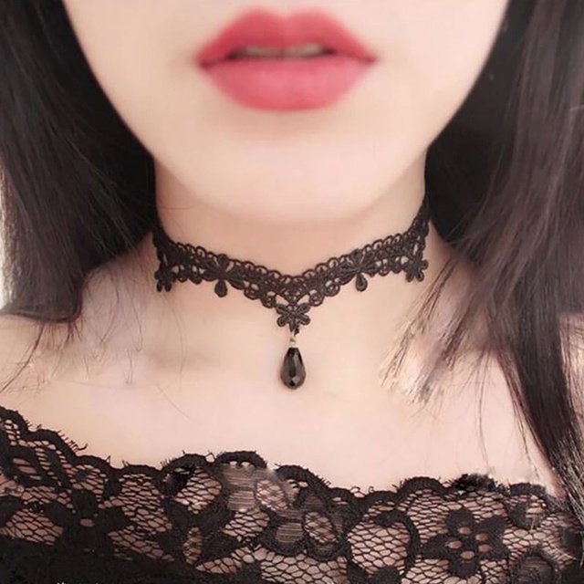 สร้อยโชคเกอร์ Choker Boho สีขาว ดำ Sexy สร้อยแฟชั่น โชคเกอร์ผ้าลูกไม้ สร้อยคอวินเทจ Shopee 6232