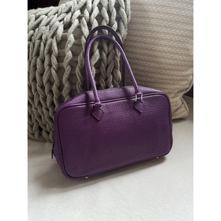 SALE 🔥🔥🔥 Purple 💜💜💜 leather shoulder bag ปล่อยต่อ>>> กระเป๋าหนัง (มือสอง) สีม๊วงงง ม่วง 💜น่ารัก สภาพดี