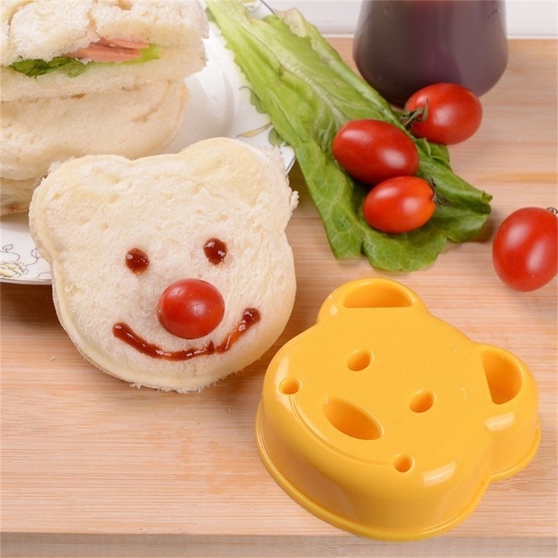 แม่พิมพ์ทําแซนวิช-ขนมปัง-บิสกิต-รูปตุ๊กตาหมี-แบบสร้างสรรค์-diy