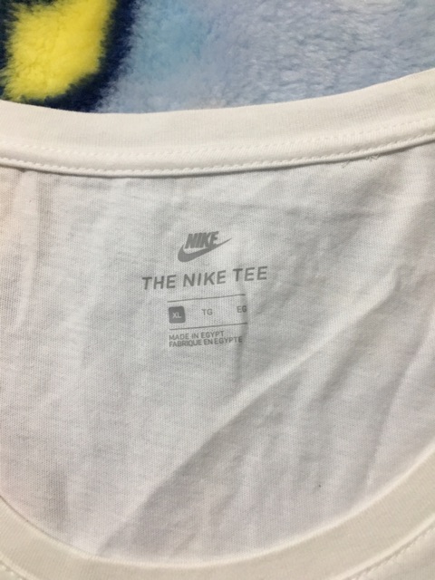 เสื้อ-nike-xl-ผู้หญิง-ของแท้-มือหนึ่ง