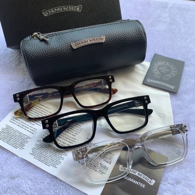 Heart eyewear hotsell